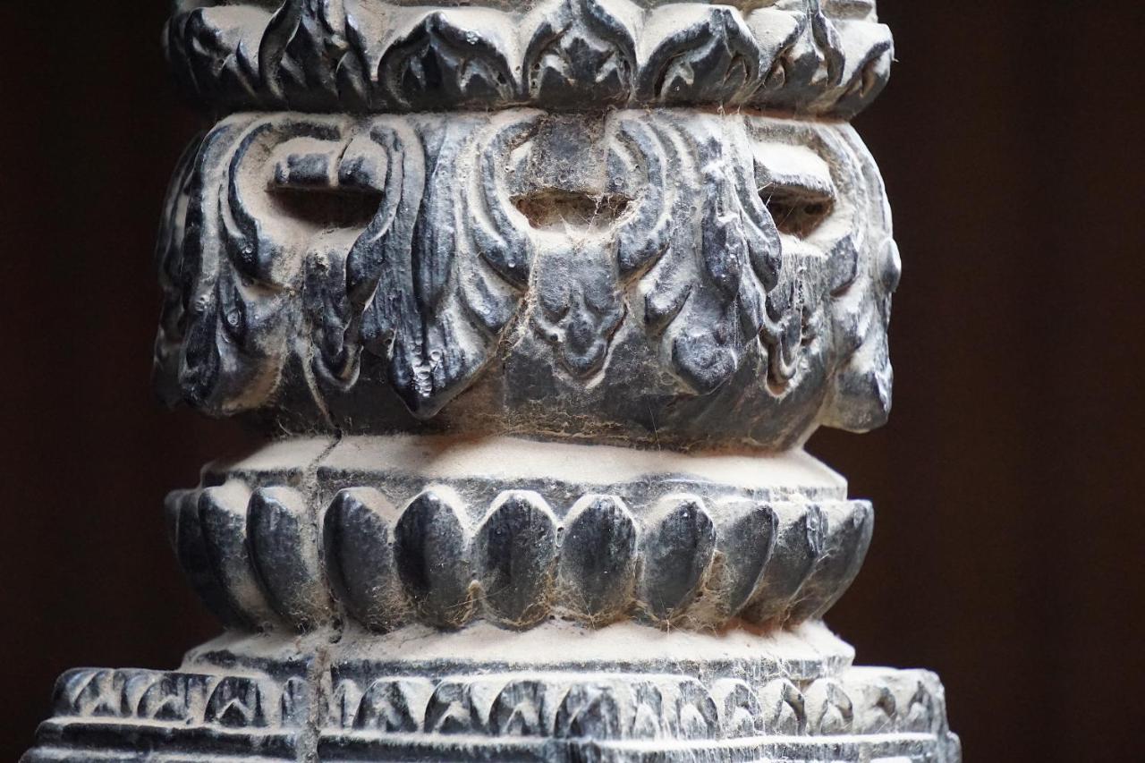 Newa Chen Historic House Unesco Lalitpur Bagian luar foto