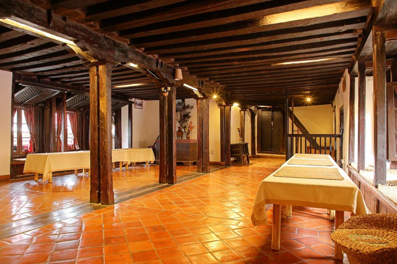 Newa Chen Historic House Unesco Lalitpur Bagian luar foto