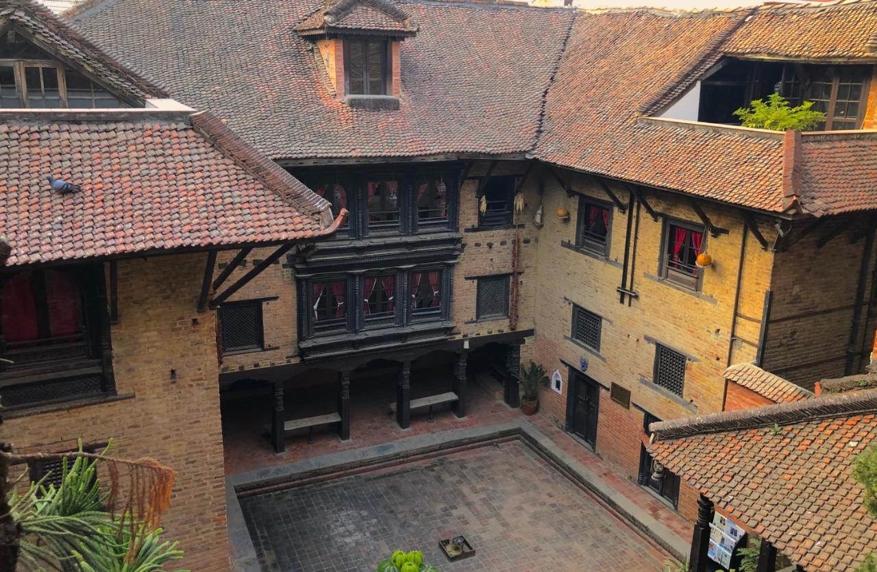 Newa Chen Historic House Unesco Lalitpur Bagian luar foto